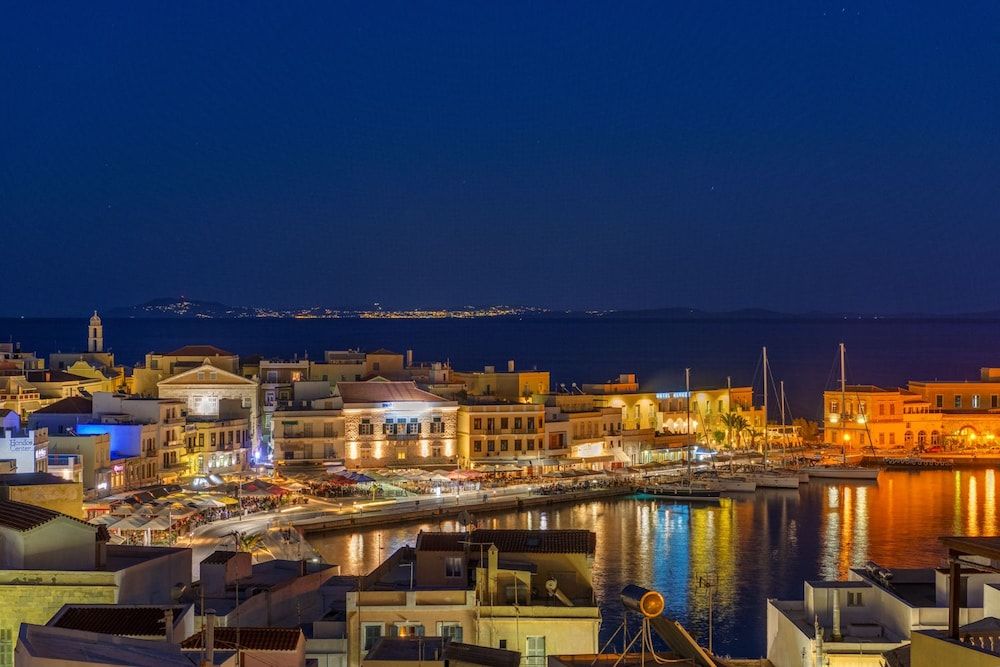 Ethrion 3 étoiles à Ermoúpoli