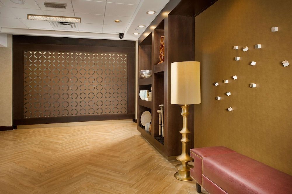 Hampton Inn & Suites San Antonio/ Market Square, TX 2