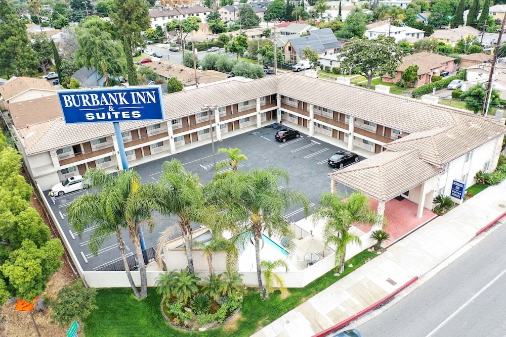 Burbank Inn And Suites 1