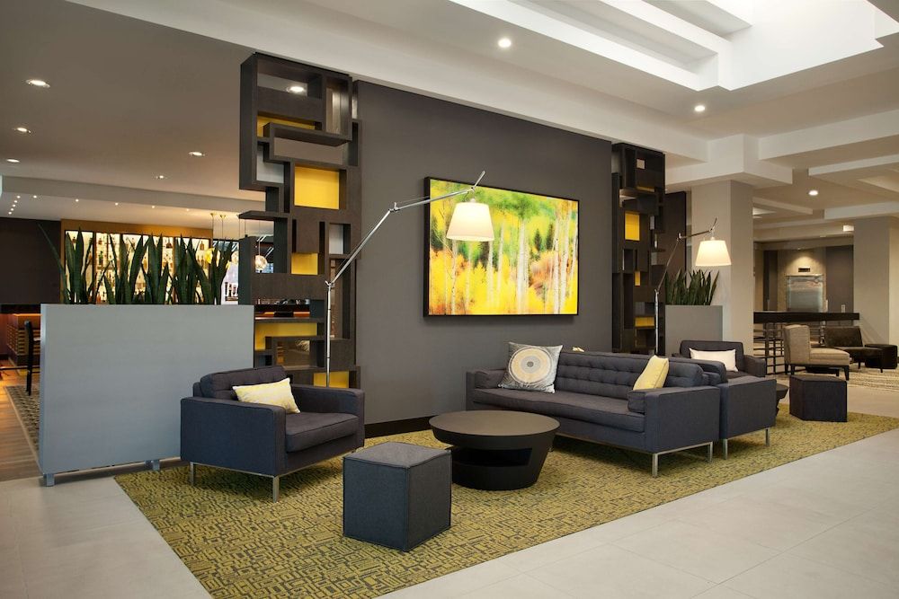 Radisson Hotel Denver - Aurora 2