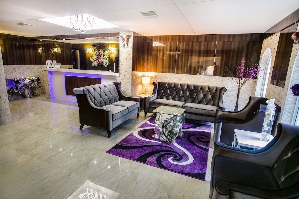 Ocean Beach Palace Hotel and Suites 3