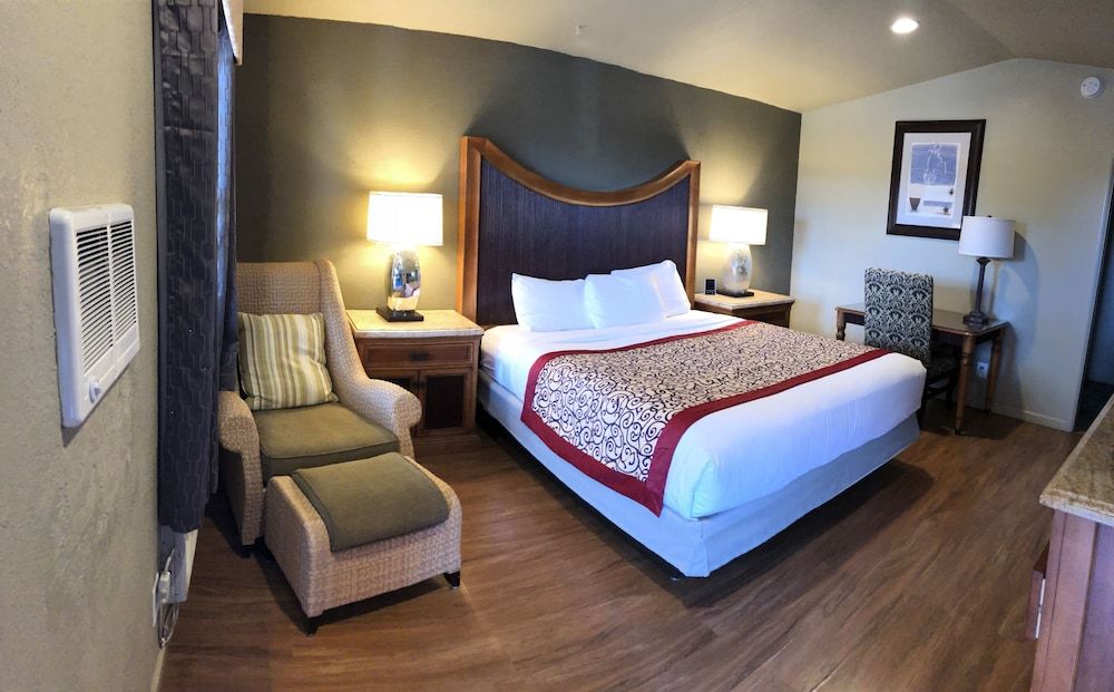 Rodeway Inn 1 Rodeway Inn 1