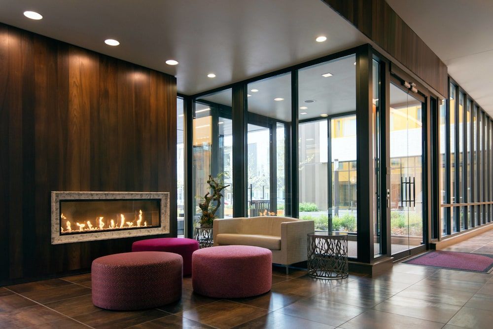 Residence Inn Portland Downtown/Pearl District 2