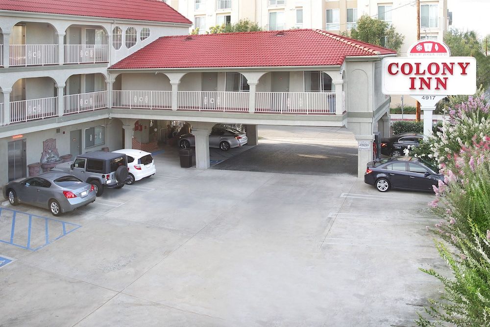 Colony Inn Universal Studios 2