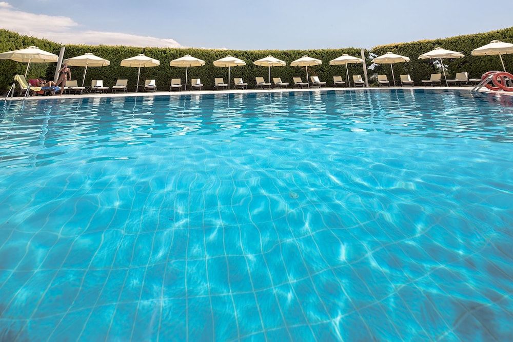 Dekelia 3 étoiles à Acharnes