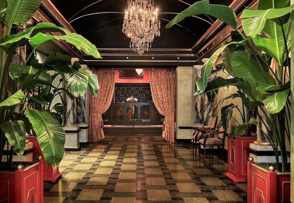 The Pontchartrain Hotel 3