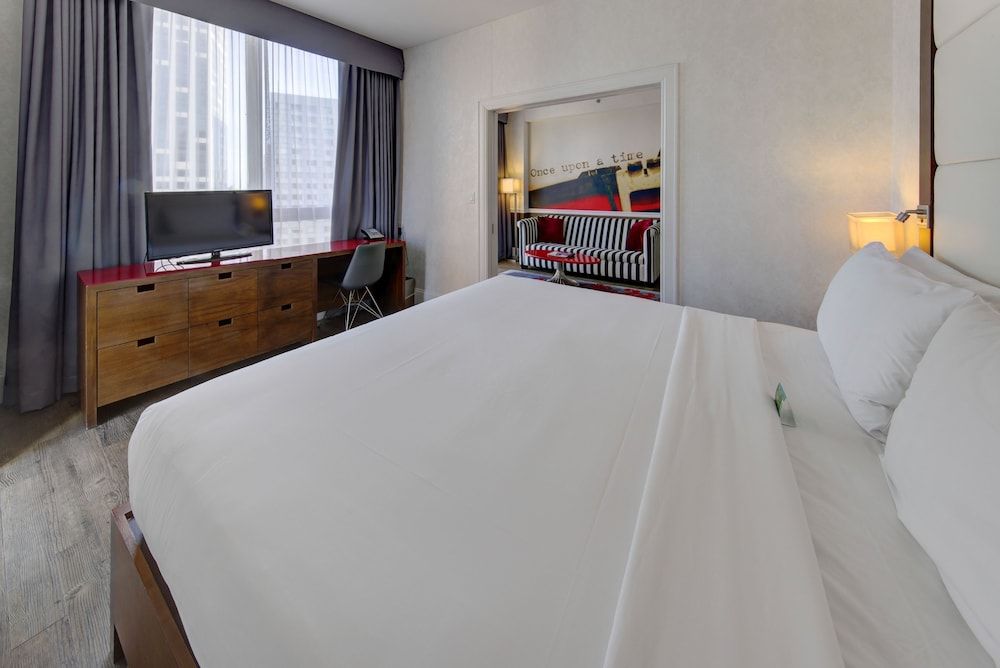 Hotel Indigo BROOKLYN 1