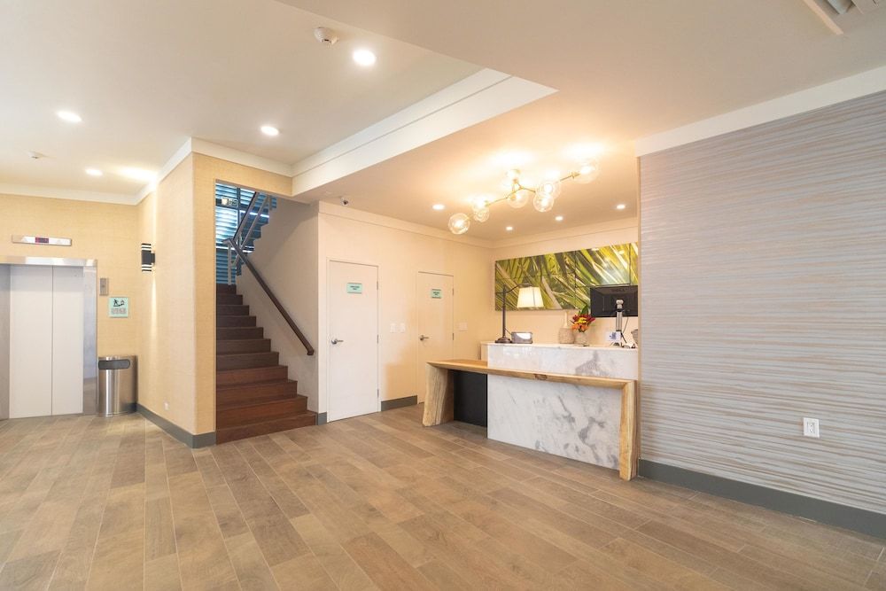 Polynesian Residences Waikiki Beach 2