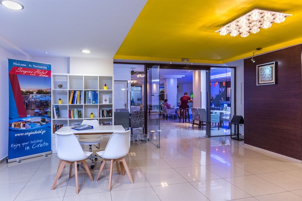 Sergios Hotel 3