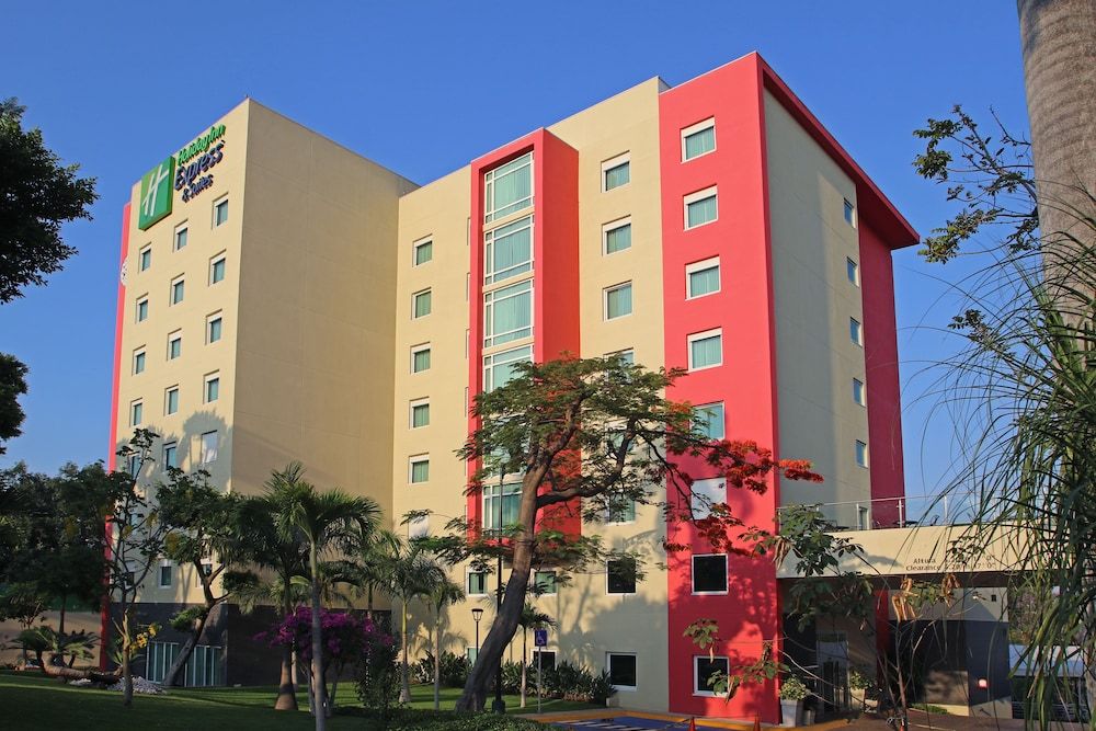 Holiday Inn Express & Suites Cuernavaca 4 stelle a Cuernavaca
