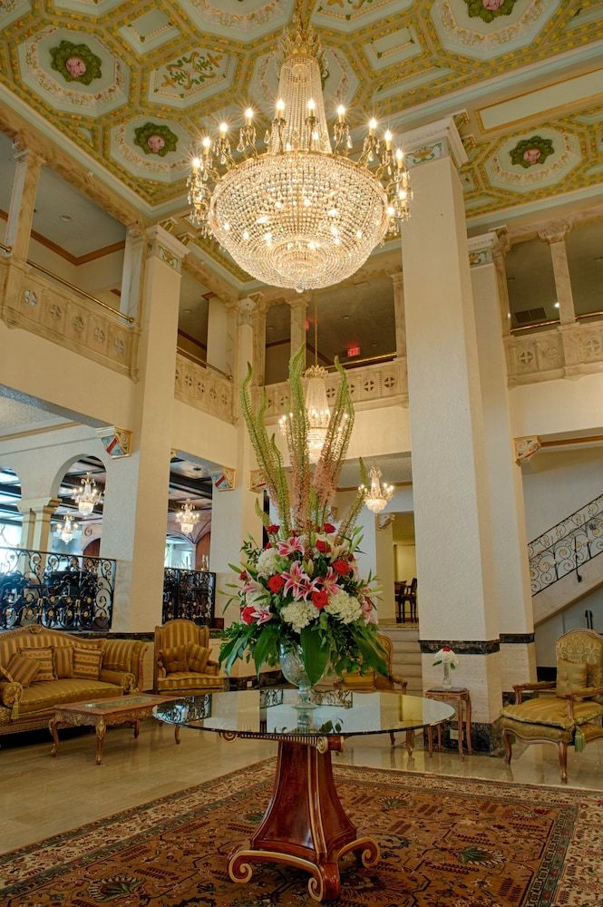 Hotel Flor Tampa Downtown Tapestry Collection 3