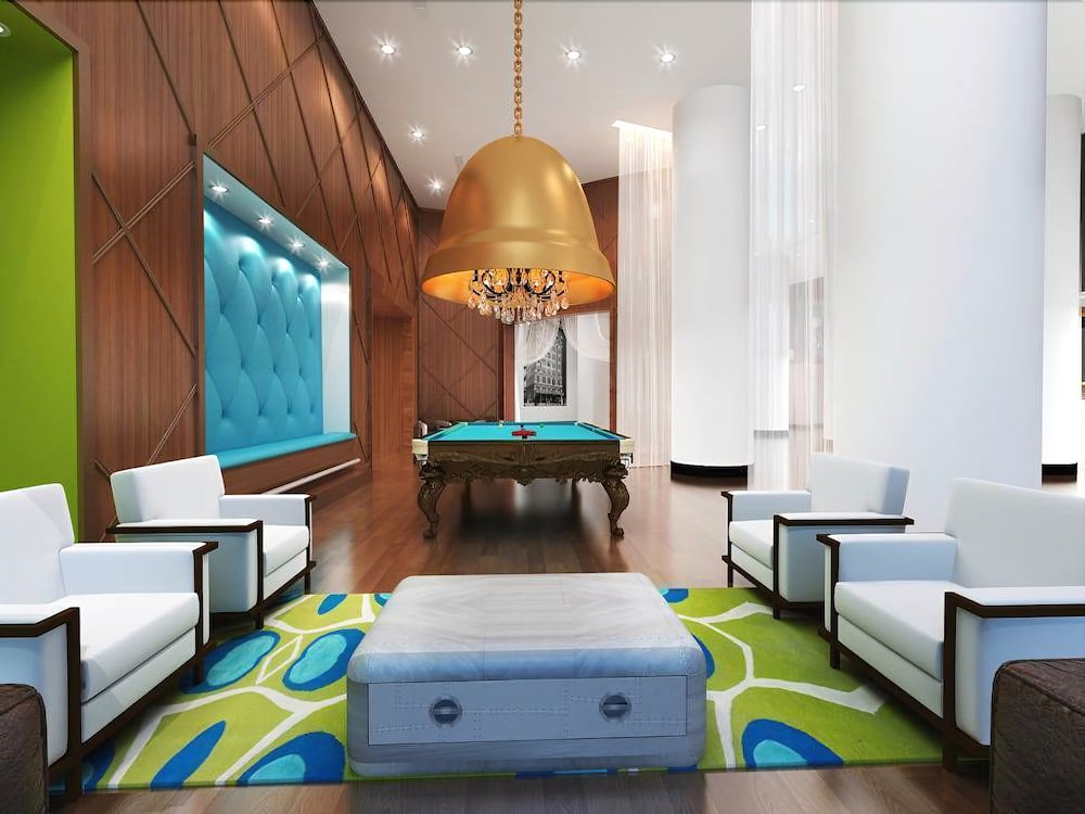 The Saint Hotel, Autograph Collection 2