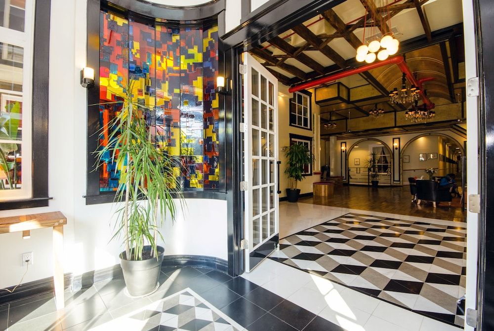 The Box House Hotel 2