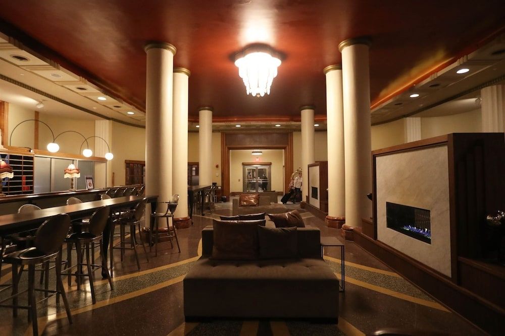 Hotel at the Lafayette Trademark Collection by Wyndham 2