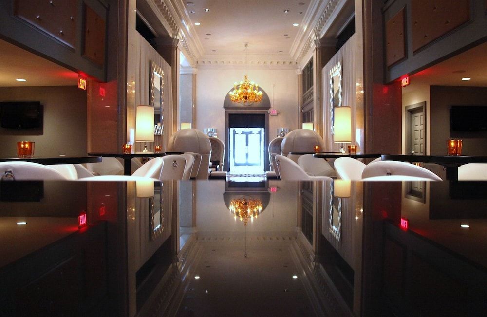 Ambassador Hotel Kansas City, Autograph Collection 2