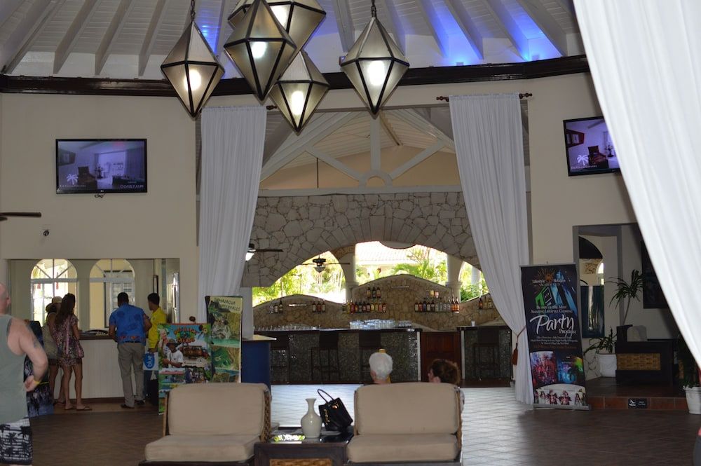 Lifestyle Royal Suites 3 Lifestyle Royal Suites 3