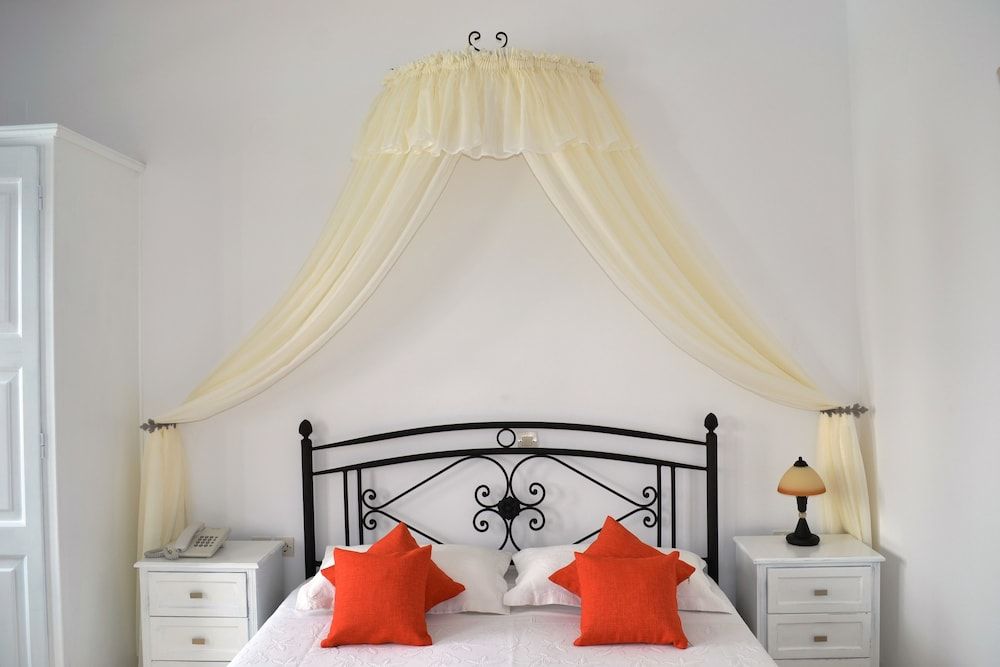 Anthonas Apartments 2