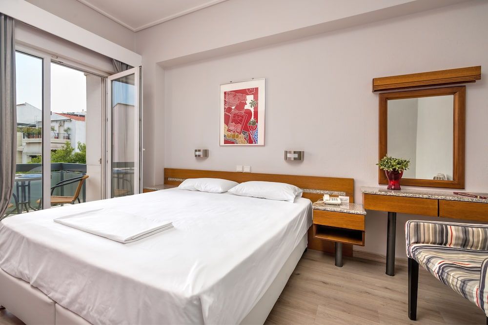 Hotel Park 2 étoiles à Agia Paraskevi