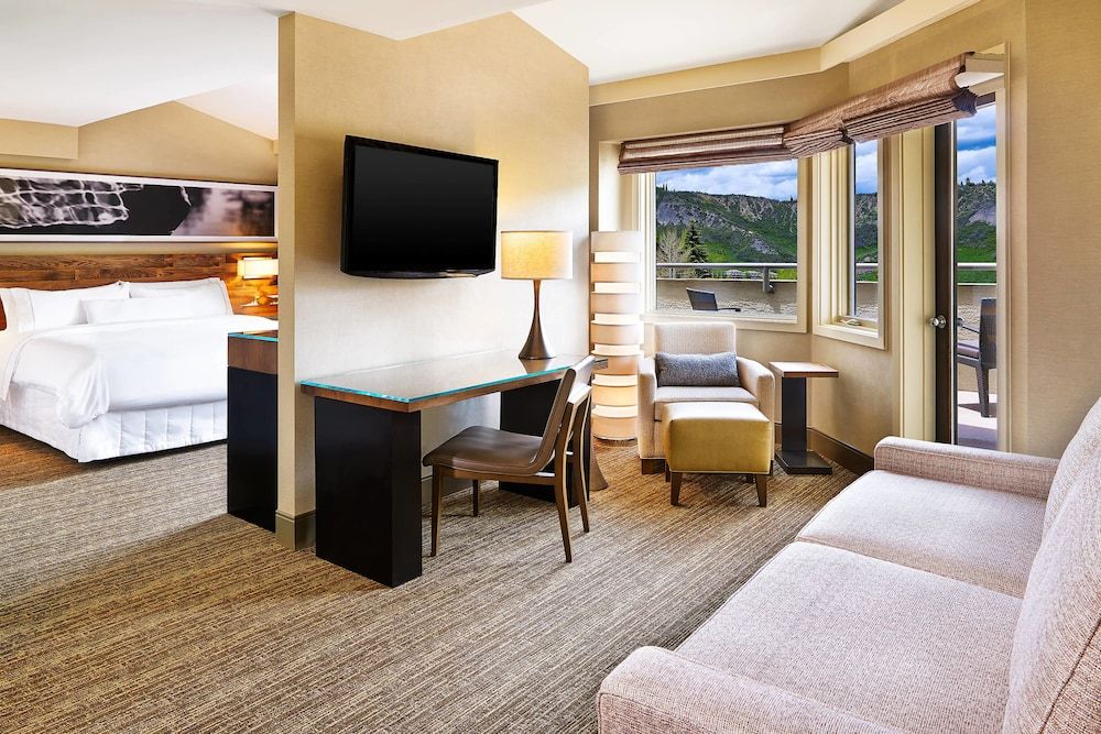 The Westin Snowmass Resort 3