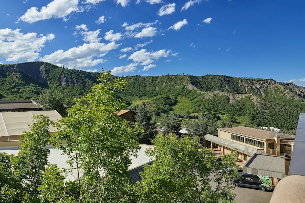 The Westin Snowmass Resort 2