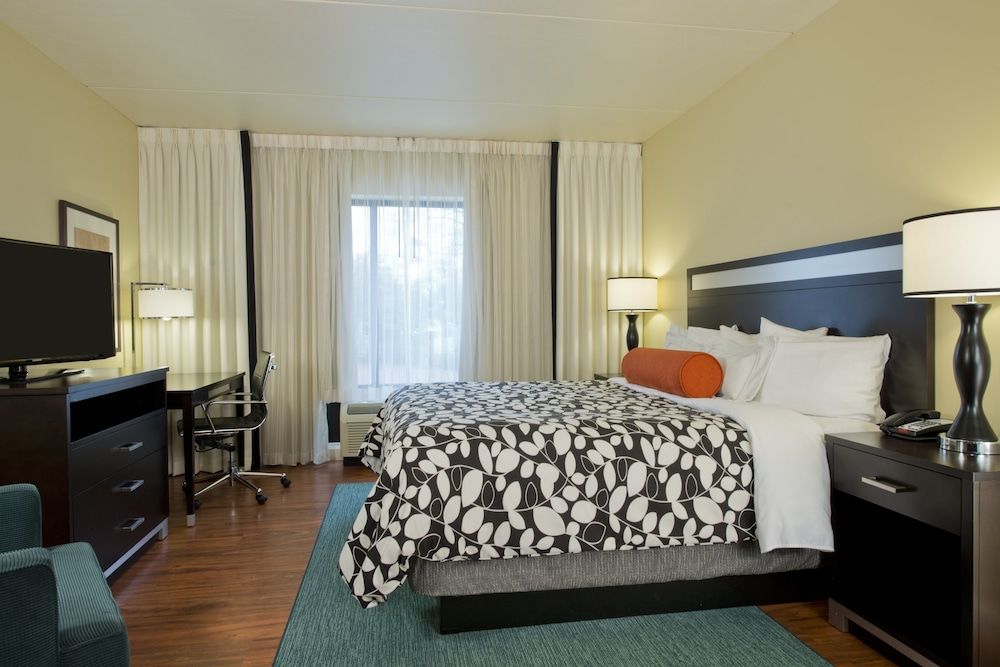 Hotel Indigo Atlanta Airport - College Park 3 Hotel Indigo Atlanta Airport - College Park 3