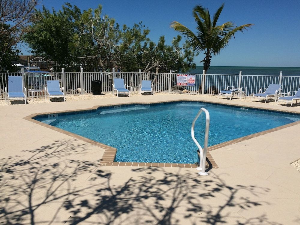 Captain Pips Marina & Hideaway 3 estrellas en Marathon