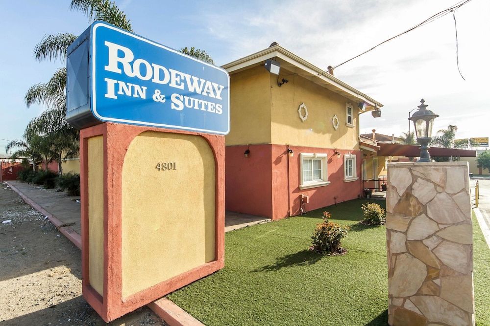 Rodeway Inn & Suites Near the Coliseum & Arena 1