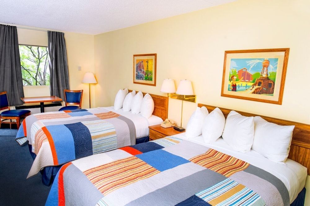 Grand Country Waterpark Resort 2