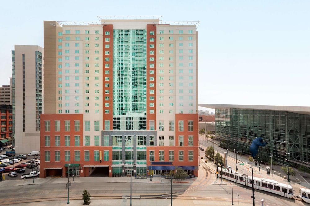 Embassy Suites Denver-Downtown/Convention Center 1