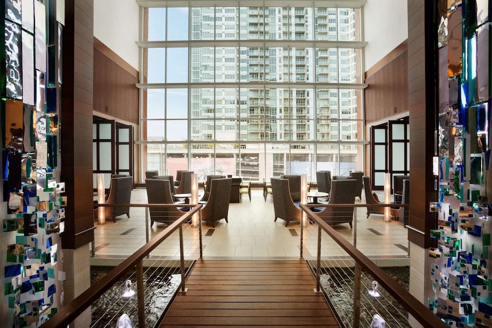 Embassy Suites Denver-Downtown/Convention Center 3