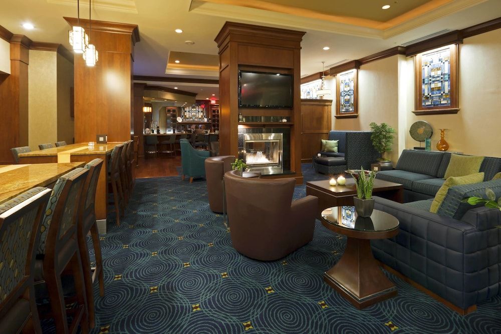 Residence Inn by Marriott Cincinnati Downtown/The Phelps 2