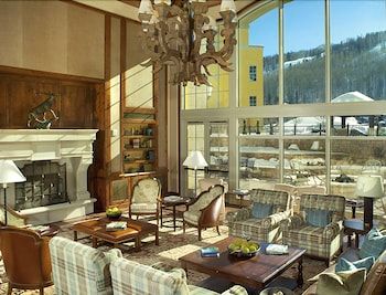 Legendary Lodging at the Ritz-Carlton Residences 2