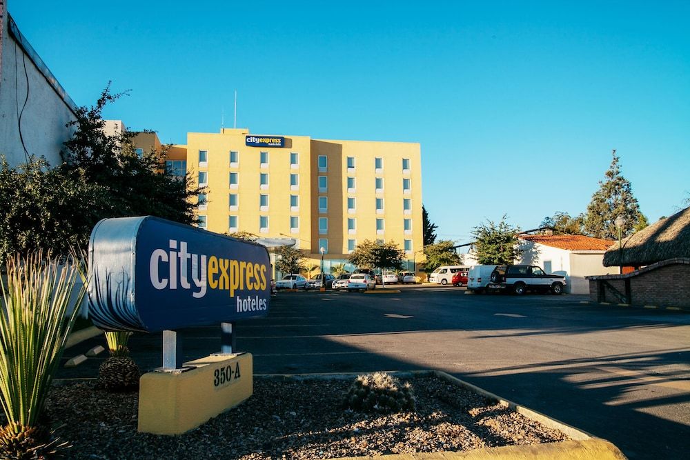 City Express Saltillo Sur 4 estrelas em Saltillo