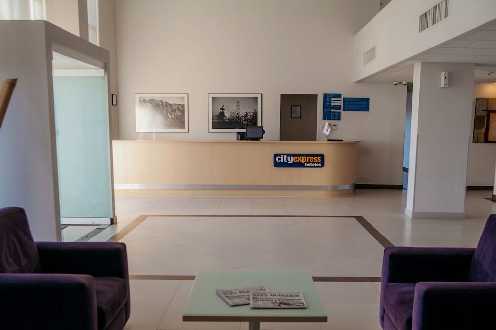 City Express Saltillo Sur 2