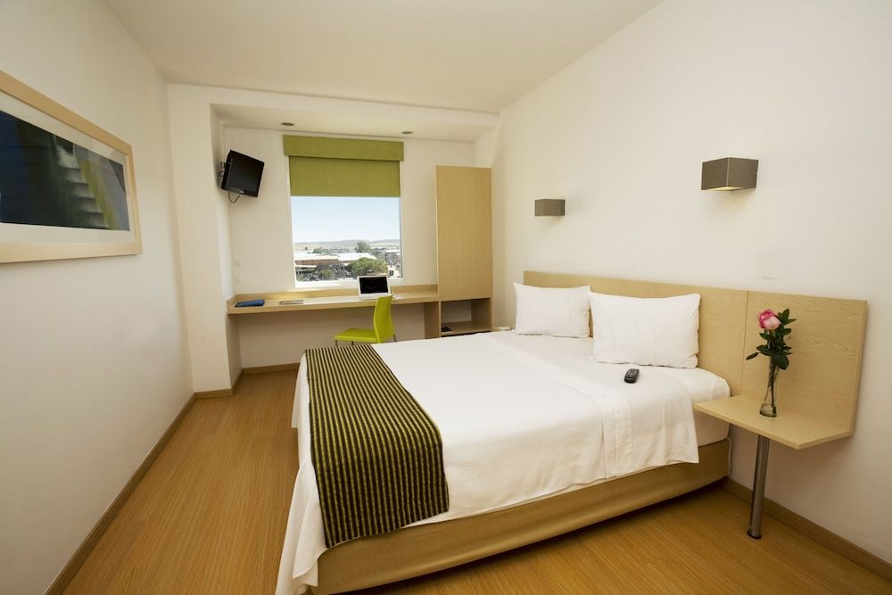 One Aguascalientes Sur 2