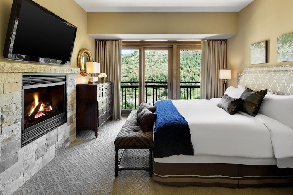 The St. Regis Deer Valley 2 The St. Regis Deer Valley 2