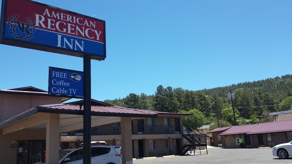 American Regency Inn 1