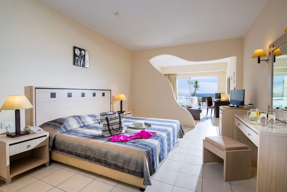 Blue Marine Resort & Spa 3