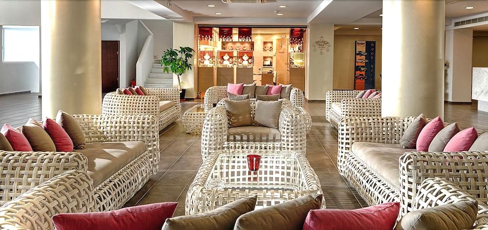 Blue Marine Resort & Spa 2