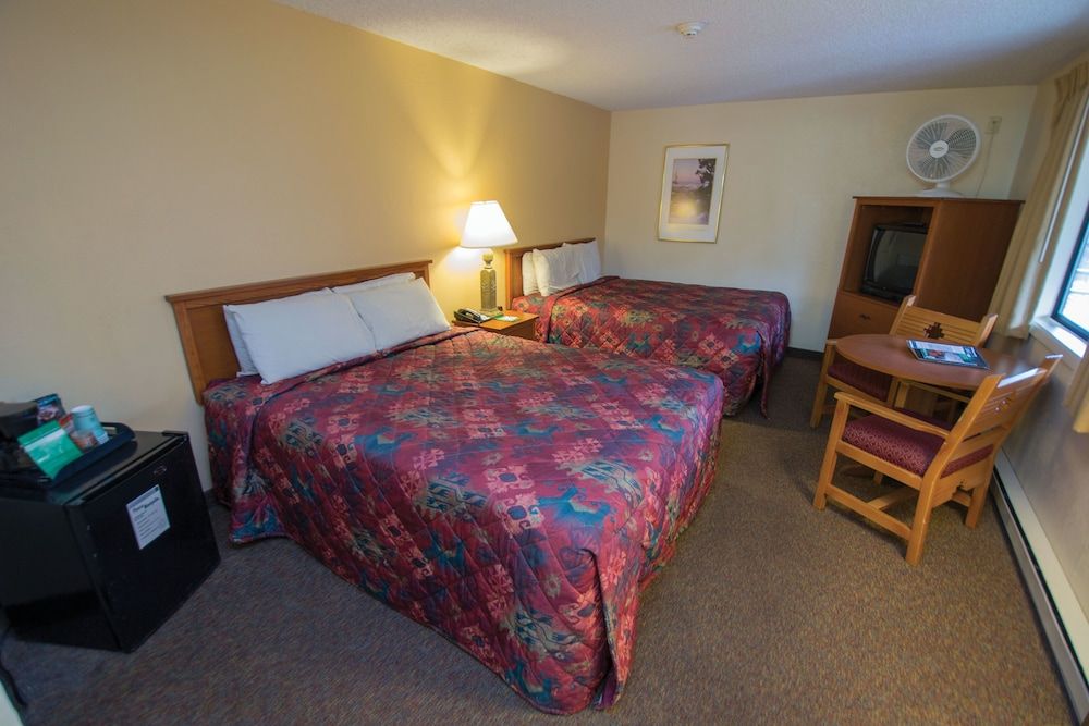 Maswik Lodge - Inside the Park 3