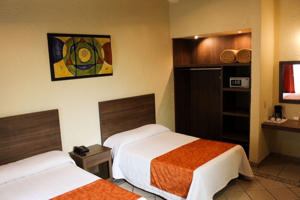 Hotel Posada Virreyes 1