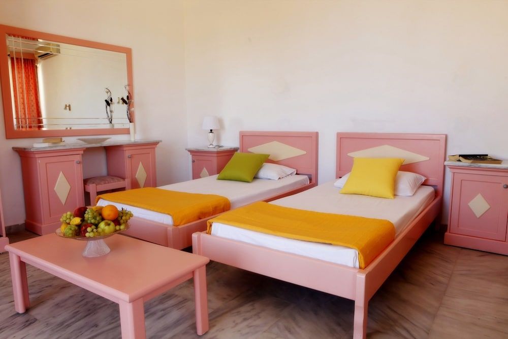 Fereniki Holiday Resort 3