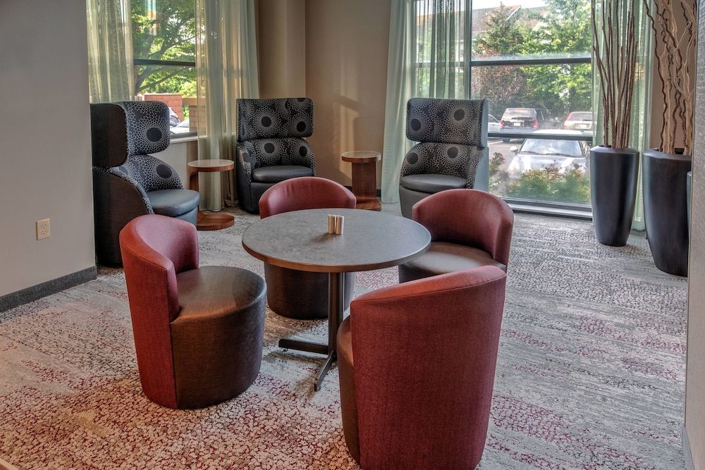 Courtyard by Marriott Dulles Airport Herndon 3