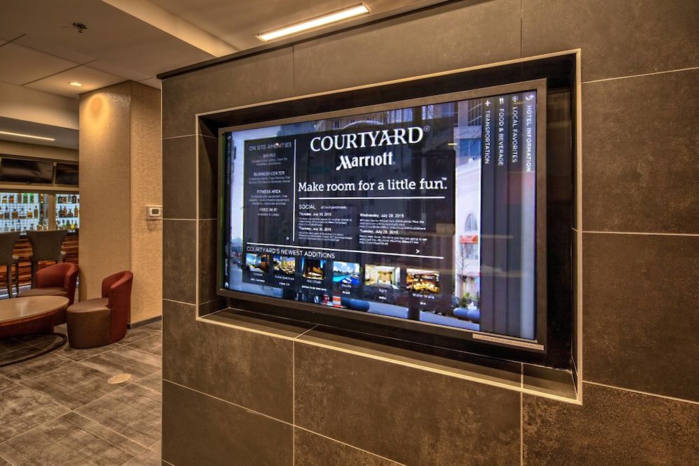 Courtyard by Marriott Dulles Airport Herndon 2