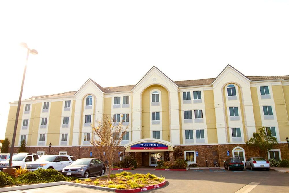 Candlewood Suites Santa Maria 1