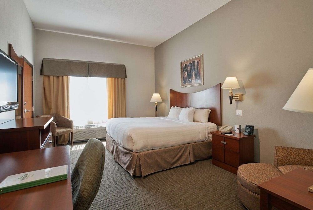 Wingate By Wyndham Chihuahua 1