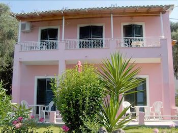 Ipsia Apartments -1 estrellas en Corfú