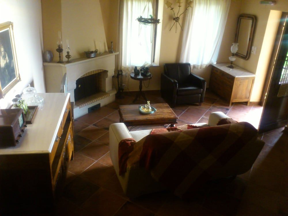 Kalimera Archanes Village 2