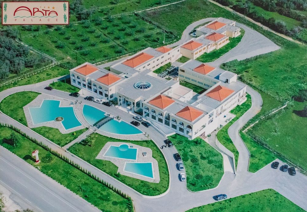 Arta Palace Hotel 4 étoiles à Árta