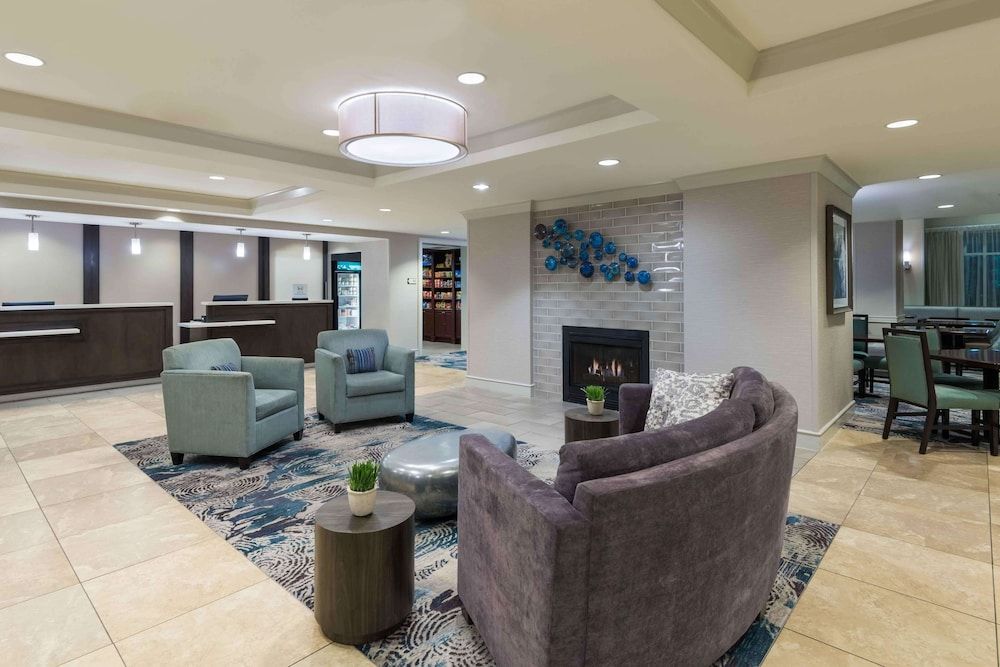 Homewood Suites by Hilton Tampa Airport  3